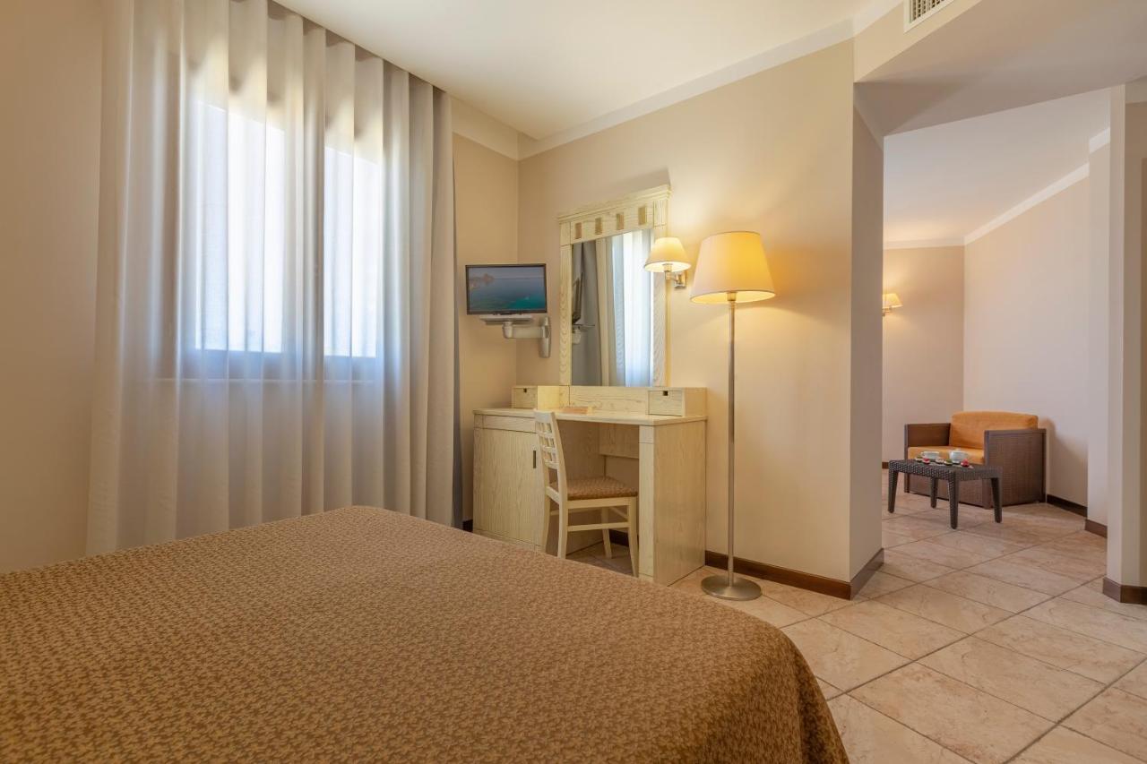 Villa Zina Family Resort Custonaci Bagian luar foto