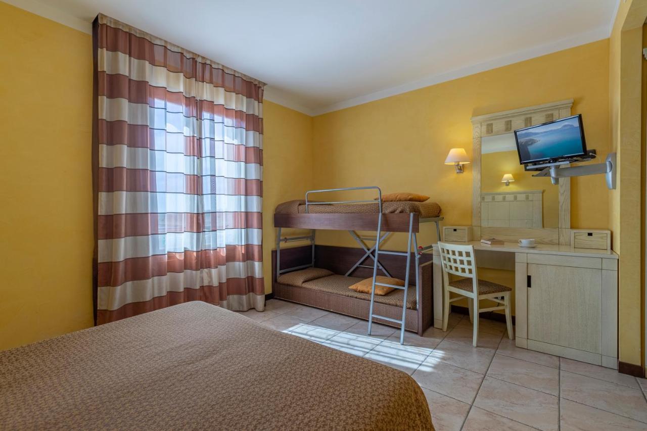 Villa Zina Family Resort Custonaci Bagian luar foto