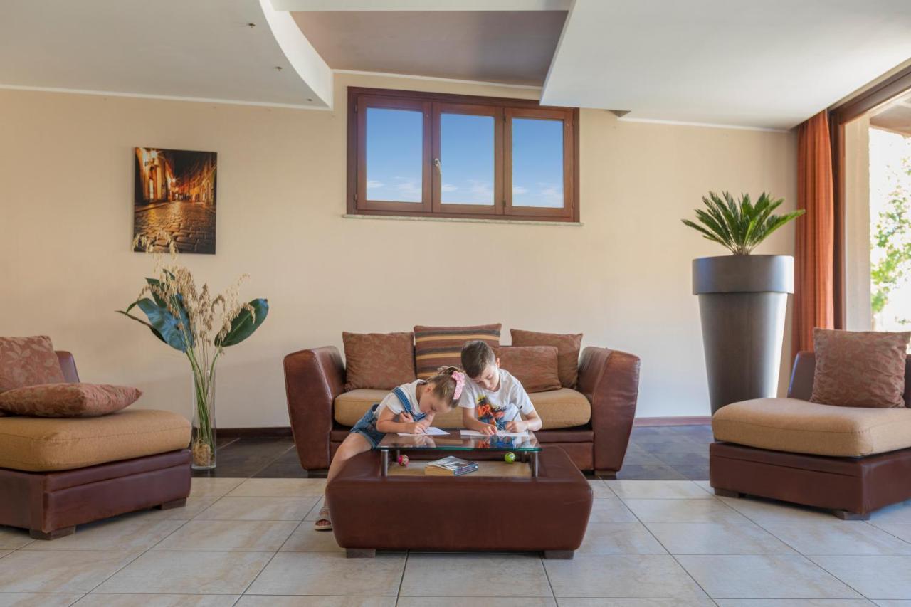 Villa Zina Family Resort Custonaci Bagian luar foto