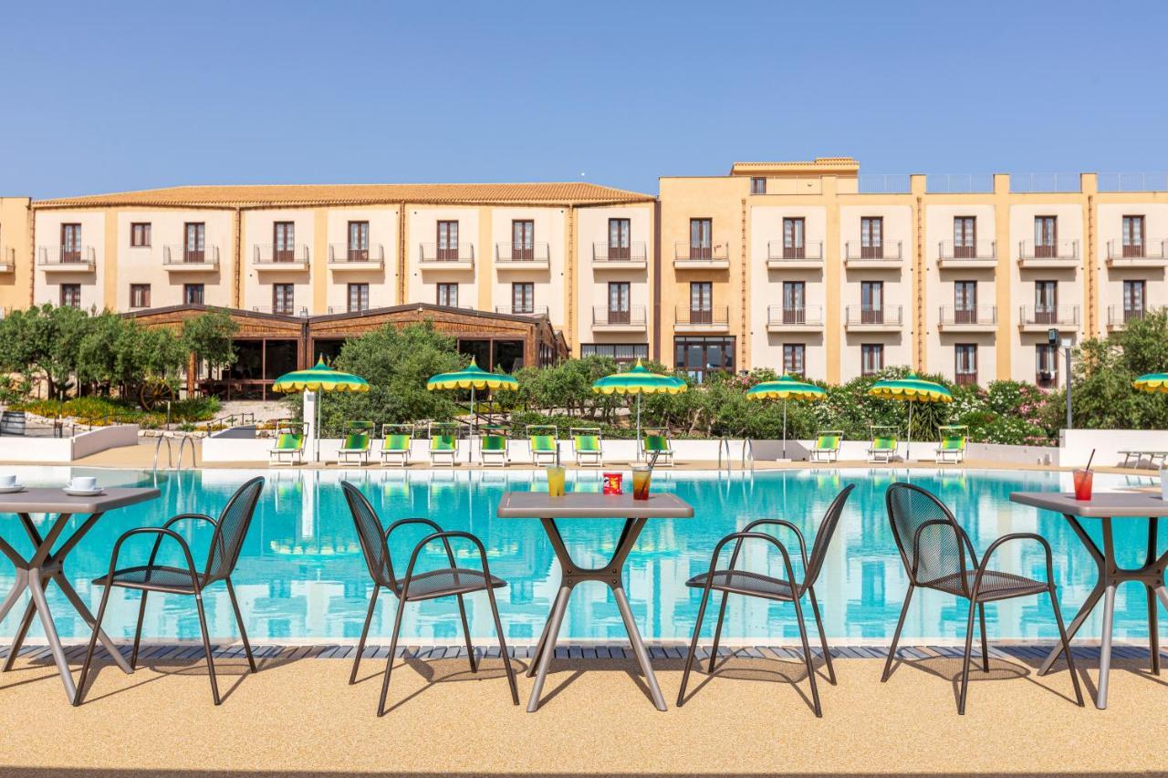 Villa Zina Family Resort Custonaci Bagian luar foto